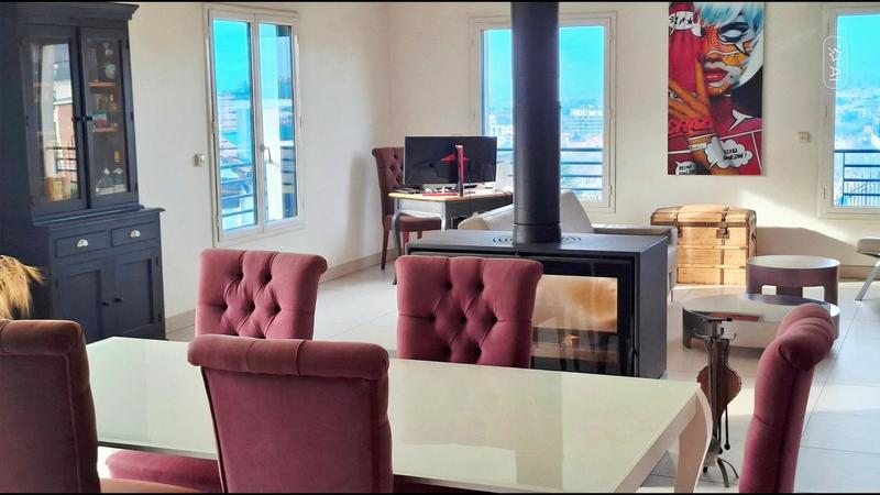 Maison - 190 m² - 7 pièces