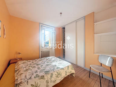 Maison - 85 m² - 5 pièces