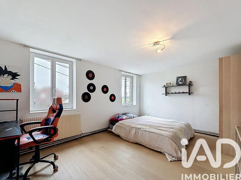 Maison - 95 m² - 4 pièces