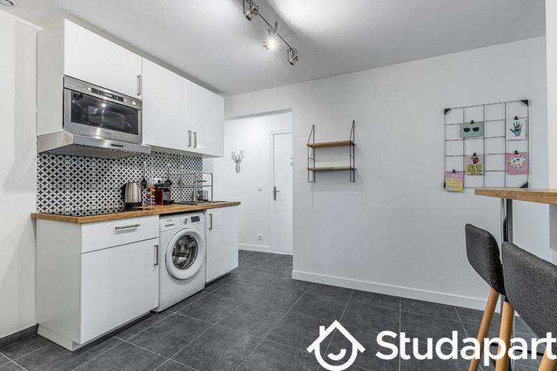 Chambre - 10 m² - 1 pièce