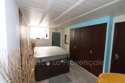 Villa - 273 m² - 6 pièces