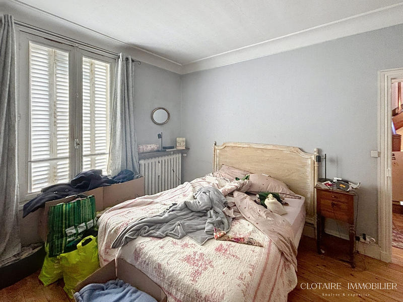 Maison - 181 m² - 8 pièces