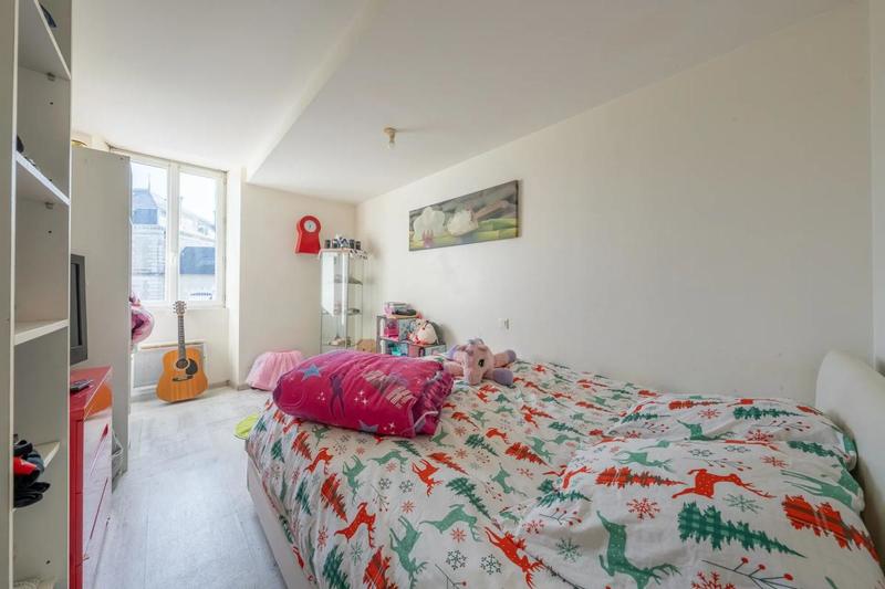 Maison - 166 m² - 4 pièces