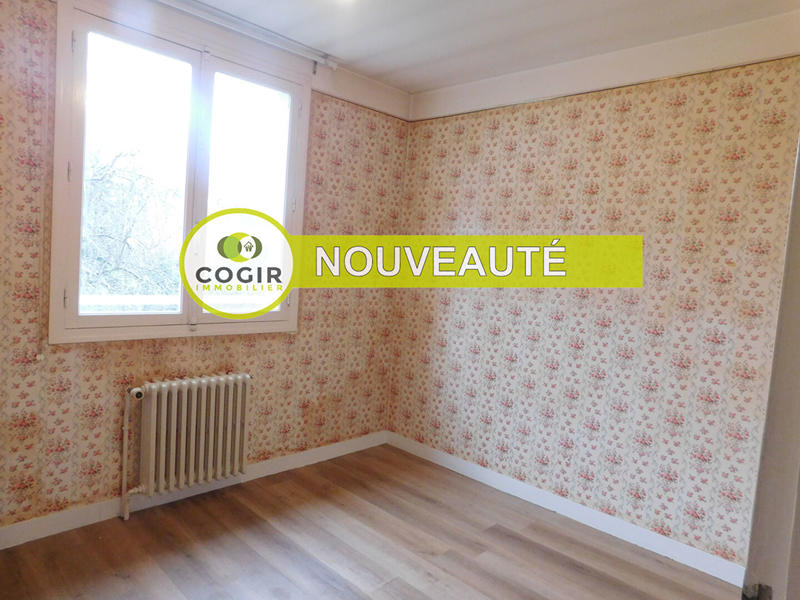 Maison - 80 m² - 5 pièces
