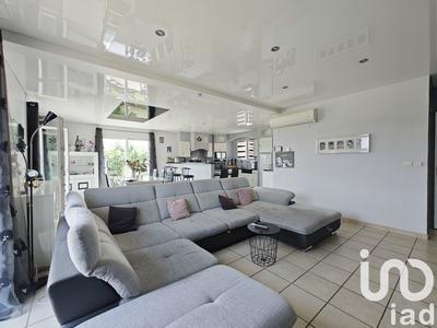 Maison - 125 m² - 5 pièces