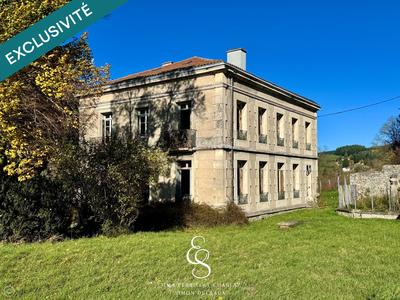 Maison de maîtres - 380 m² - 12 pièces