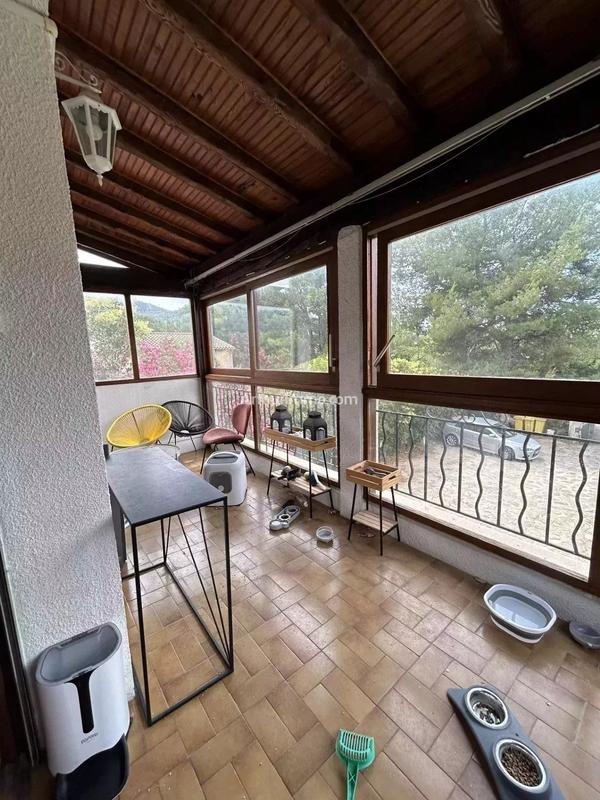 Appartement - 91 m² - 4 pièces