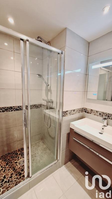 Appartement - 100 m² - 5 pièces