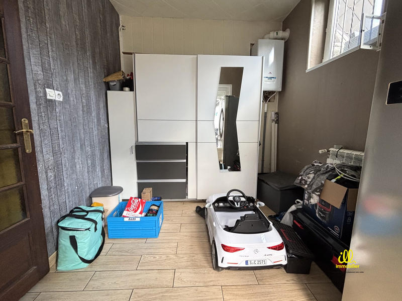 Maison - 135 m² - 8 pièces