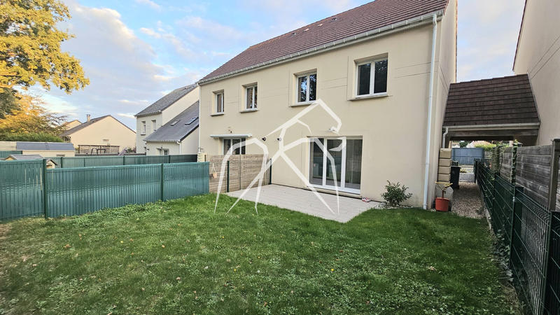 Maison - 80 m² - 4 pièces