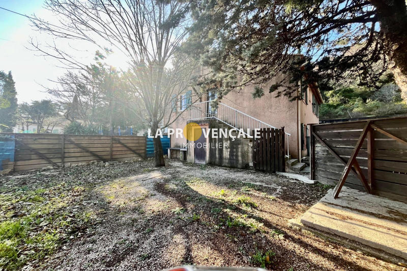 Appartement - 79 m² - 4 pièces