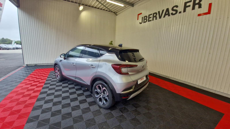 Renault Captur Mild Hybrid 140 Techno