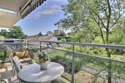 Appartement - 81 m² - 3 pièces