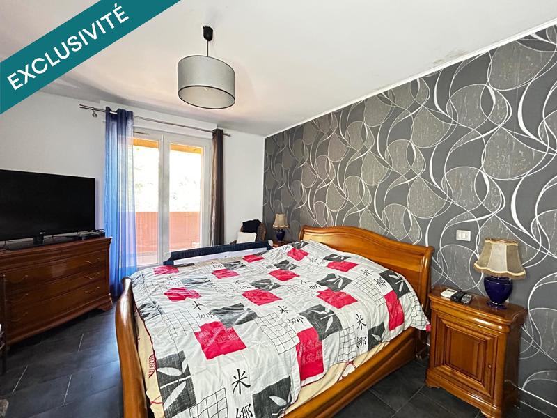 Maison - 250 m² - 5 pièces