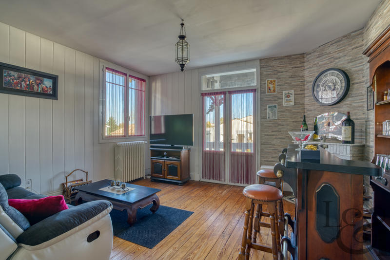 Maison - 140 m² - 6 pièces