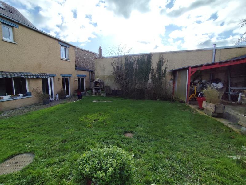 Maison - 150 m² - 6 pièces