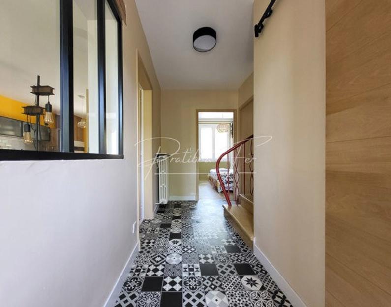 Maison - 103 m² - 5 pièces