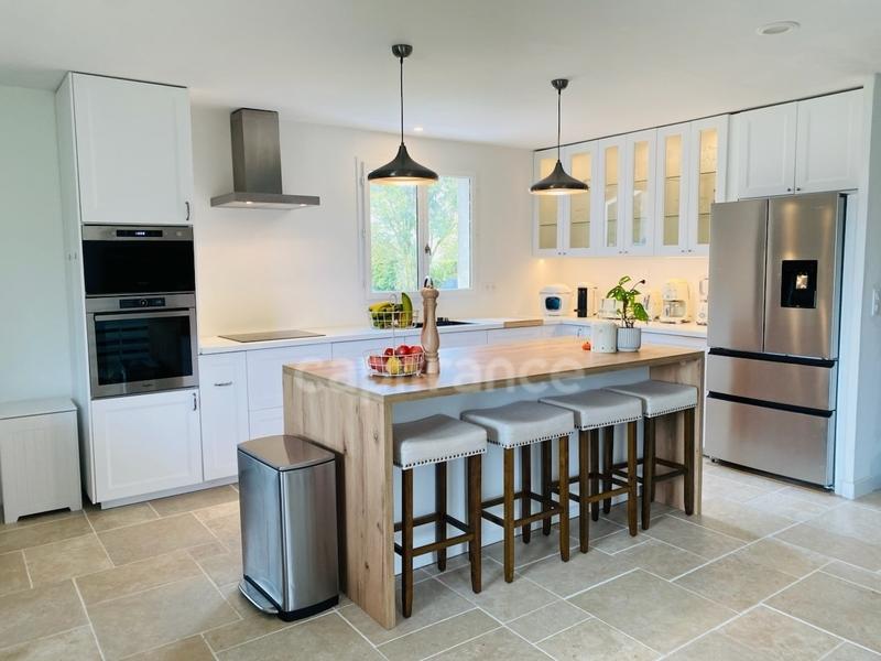 Maison - 150 m² - 6 pièces