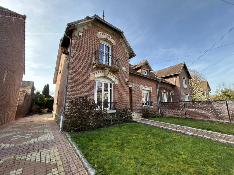 Maison ancienne - 175 m² - 6 pièces
