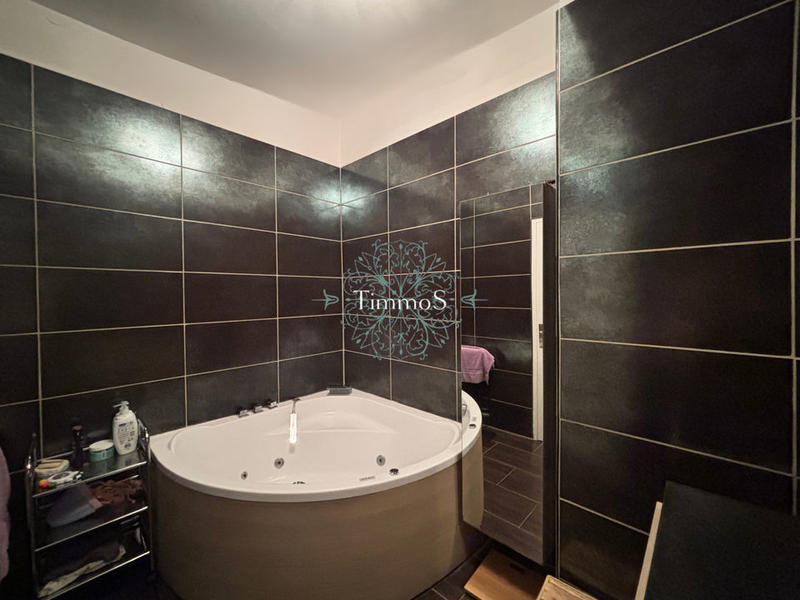 Appartement - 109 m² - 5 pièces