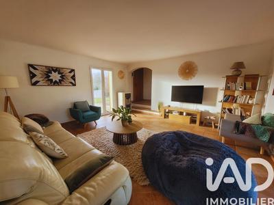 Maison - 122 m² - 6 pièces