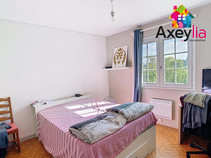 Maison - 106 m² - 6 pièces