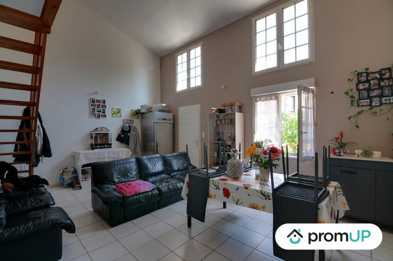 Immeuble - 1 023 m²