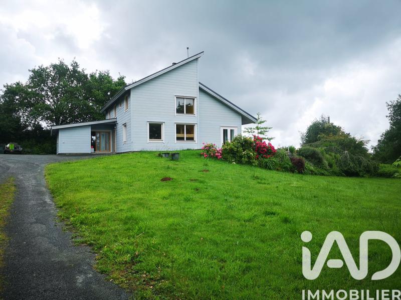 Maison - 172 m² - 7 pièces