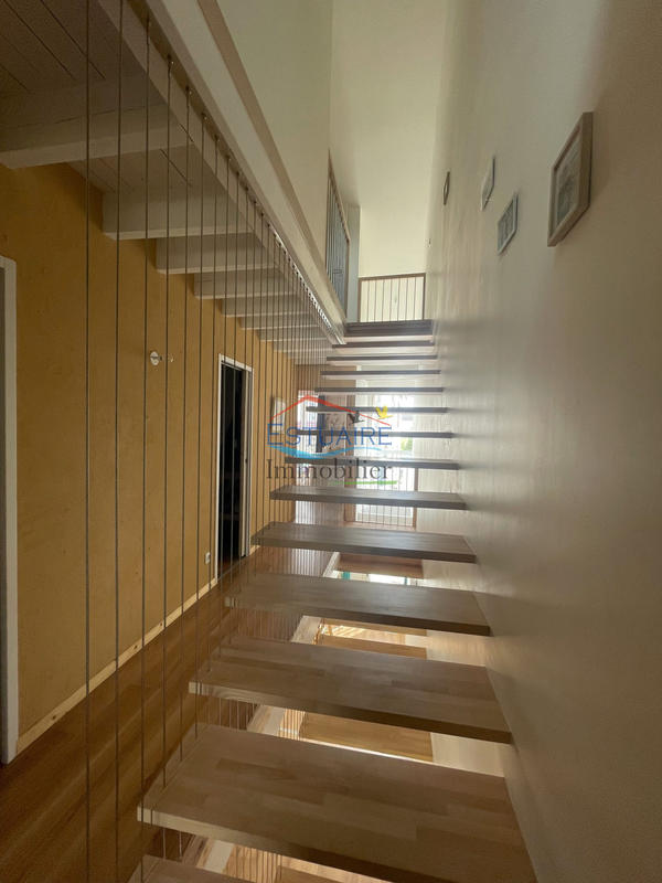 Maison - 117 m² - 5 pièces