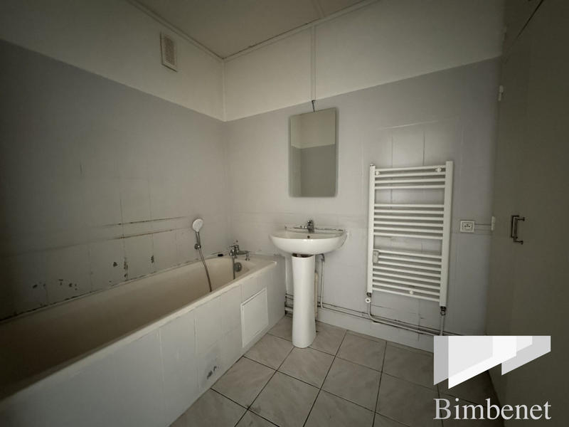 Appartement - 65 m² - 3 pièces