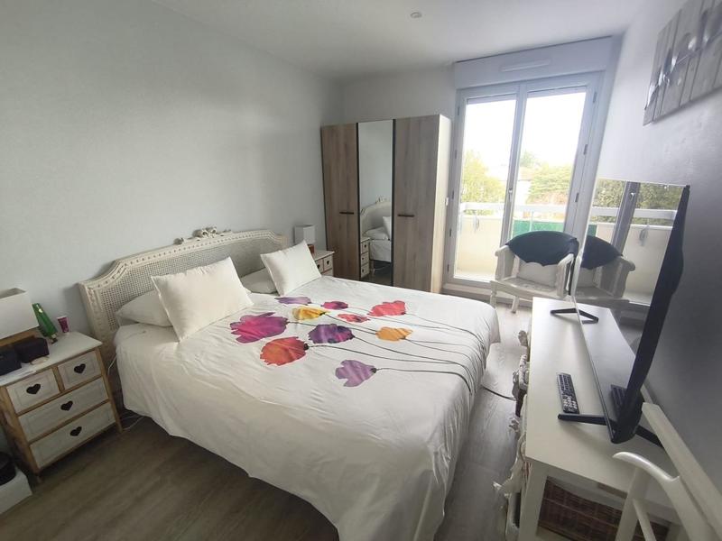 Appartement - 80 m² - 3 pièces