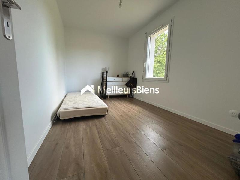 Maison - 106 m² - 6 pièces