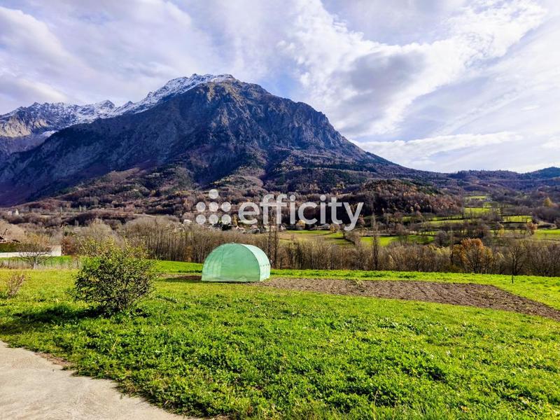 Villa - 140 m² - 6 pièces