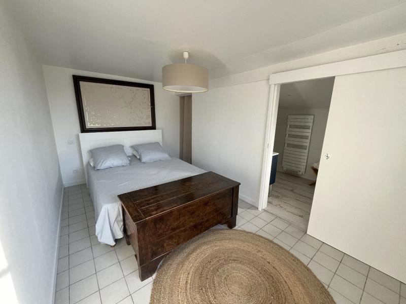 Propriété - 270 m² - 10 pièces