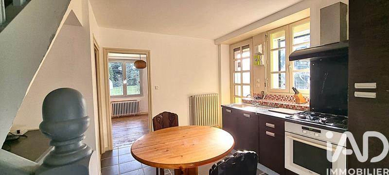 Maison - 99 m² - 6 pièces
