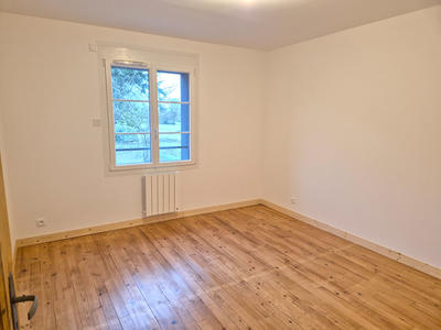 Maison - 96 m² - 4 pièces