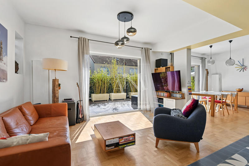 Appartement - 124 m² - 6 pièces