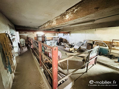 Ferme - 300 m² - 4 pièces