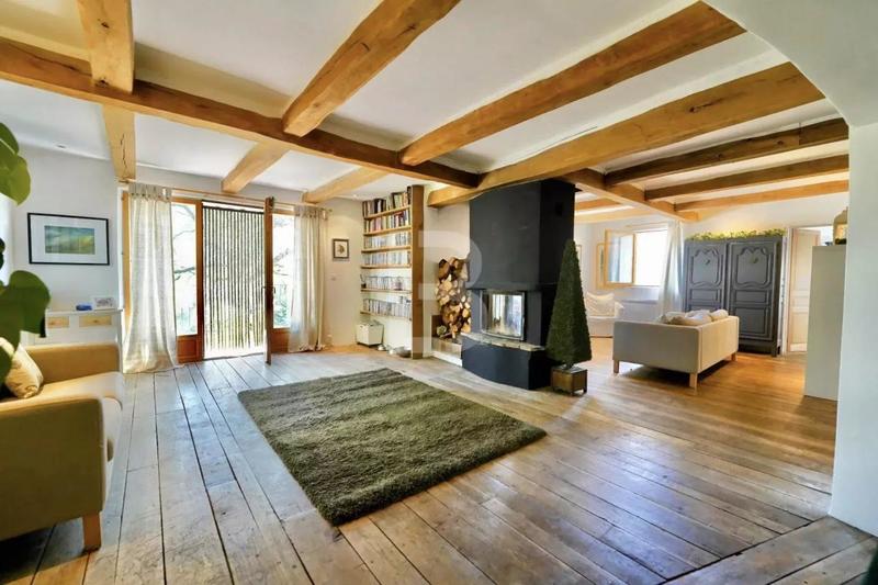 Gîte - 255 m² - 11 pièces