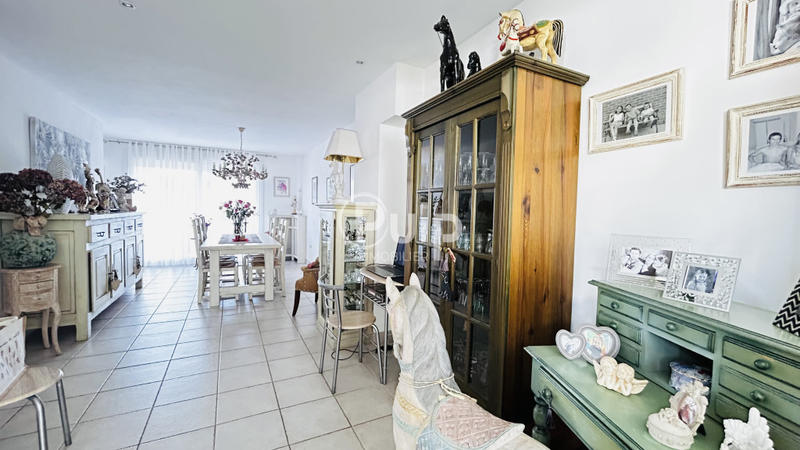 Pavillon - 110 m² - 6 pièces