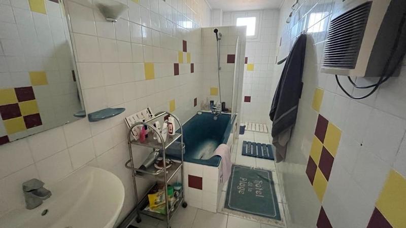 Maison - 302 m² - 10 pièces