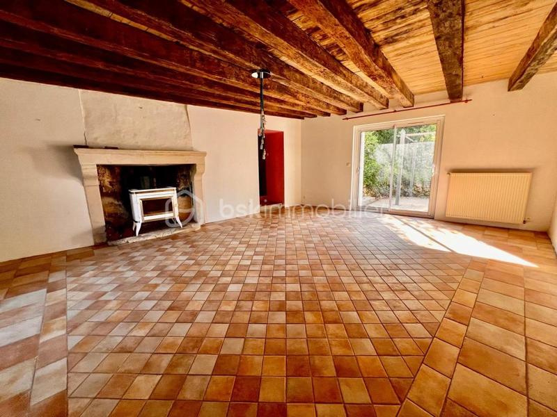 Maison en pierre - 207 m² - 6 pièces