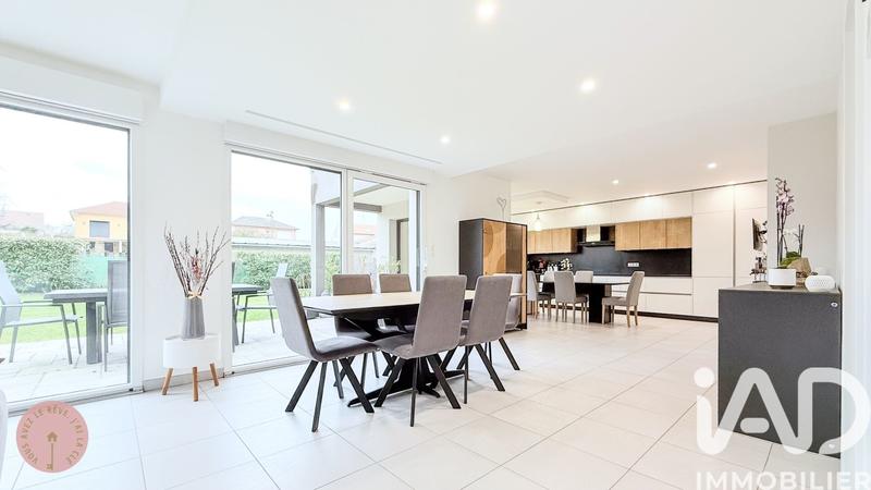 Maison - 175 m² - 6 pièces