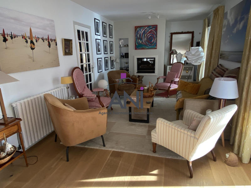 Maison - 178 m² - 7 pièces