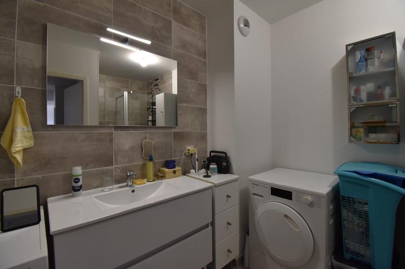 Appartement - 91 m² - 3 pièces