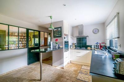 Maison - 214 m² - 10 pièces