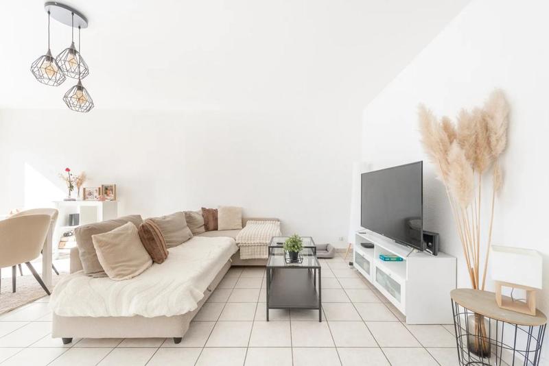 Appartement - 104 m² - 5 pièces