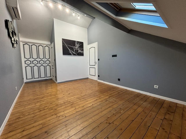 Maison - 160 m² - 7 pièces