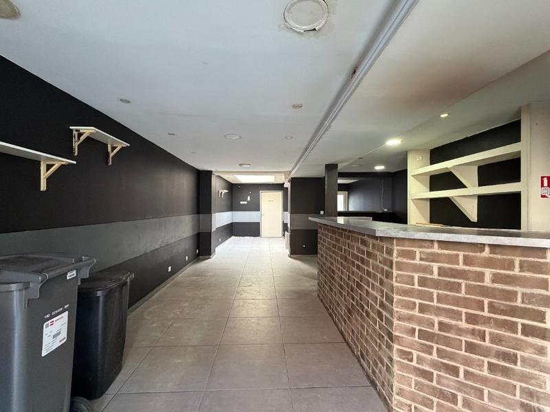 Immeuble - 102 m² - 4 pièces