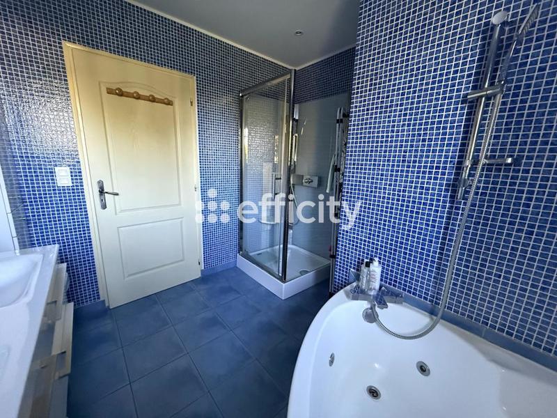 Pavillon - 120 m² - 5 pièces